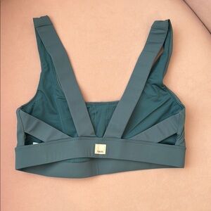 Vuori Stride Sports Bra
